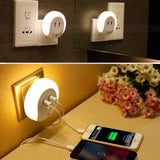 Smart Design LED Night Light with Light Sensor and Dual USB Wall Plate Charger Perfect for Bathrooms Bedrooms EU/US Plug